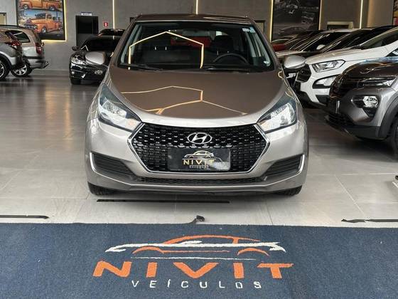 HYUNDAI HB20 1.0 COMFORT 12V FLEX 4P MANUAL