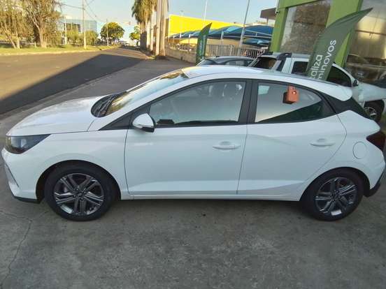 HYUNDAI-HB20-2025