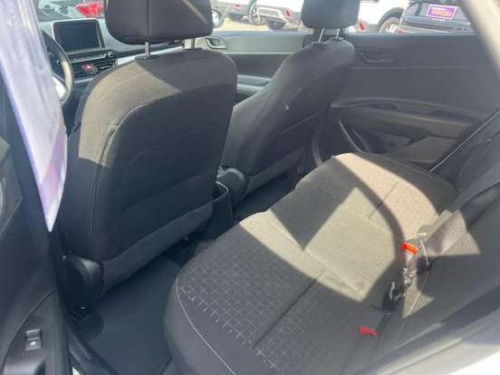 HYUNDAI-HB20-2024