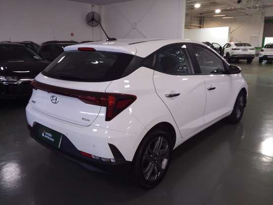 HYUNDAI-HB20-2025