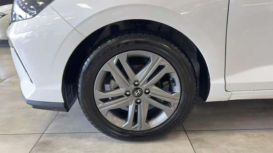 HYUNDAI-HB20-2026