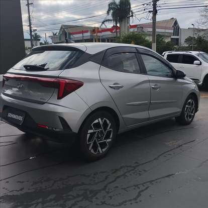 HYUNDAI-HB20-2023
