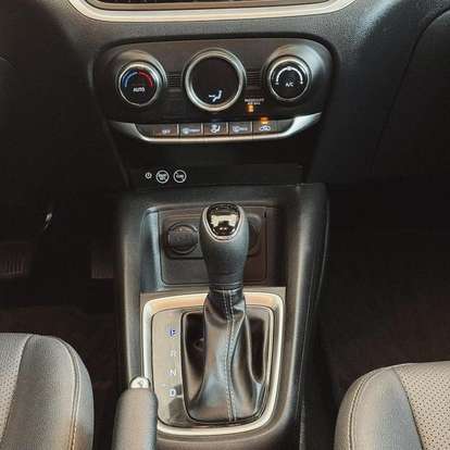 HYUNDAI-HB20-2025