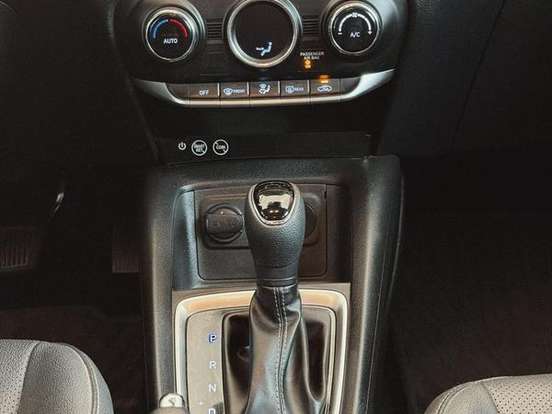 HYUNDAI-HB20-1.0 TGDI FLEX PLATINUM AUTOMÁTICO HYUNDAI-HB20-2025
