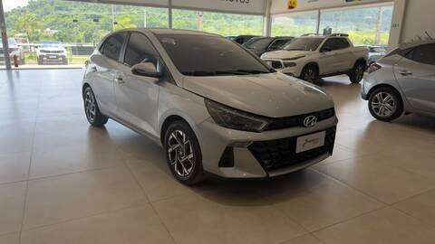 HYUNDAI-HB20-2023