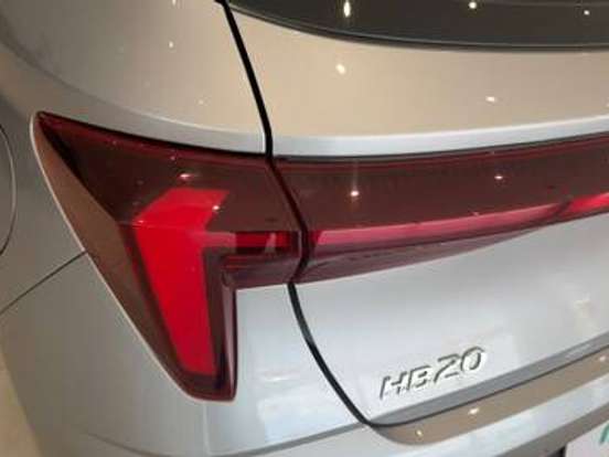 HYUNDAI-HB20-1.0 TGDI FLEX PLATINUM PLUS AUTOMÁTICO HYUNDAI-HB20-2023
