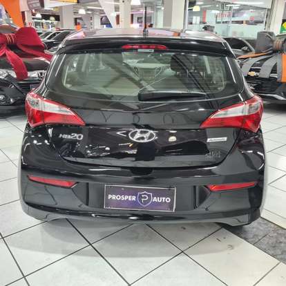 HYUNDAI-HB20-2015