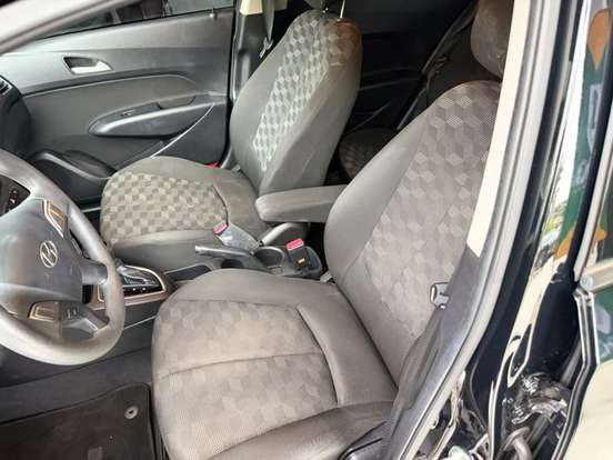 HYUNDAI-HB20-2019