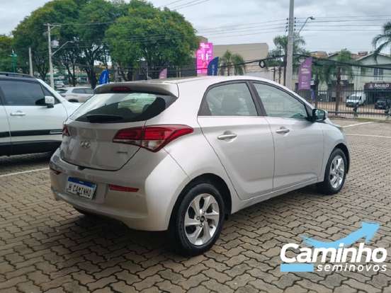 HYUNDAI-HB20-2017