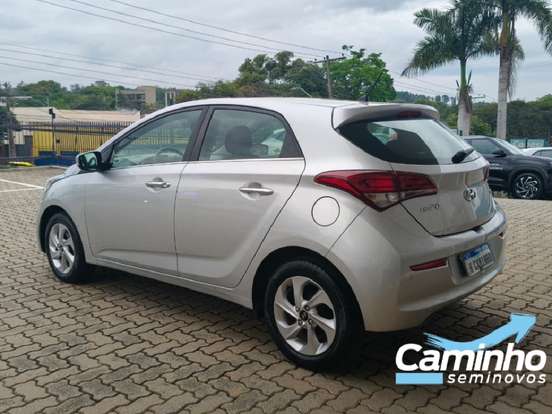 HYUNDAI-HB20-1.6 PREMIUM 16V FLEX 4P AUTOMÁTICO HYUNDAI-HB20-2017