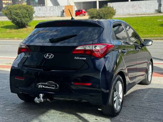 HYUNDAI-HB20-1.6 PREMIUM 16V FLEX 4P MANUAL HYUNDAI-HB20-2012