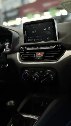 HYUNDAI-HB20S-2025