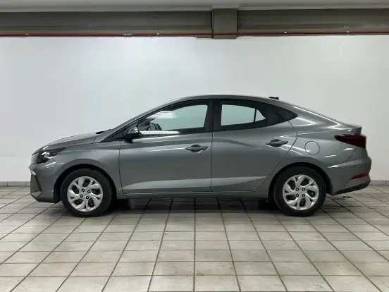 HYUNDAI-HB20S-2024