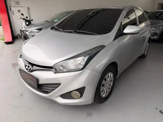 HYUNDAI-HB20S-2015