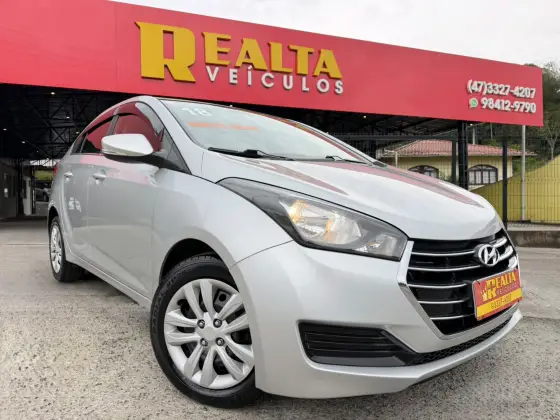 HYUNDAI HB20S 1.0 COMFORT PLUS 12V FLEX 4P MANUAL