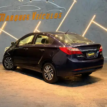 HYUNDAI-HB20S-2013
