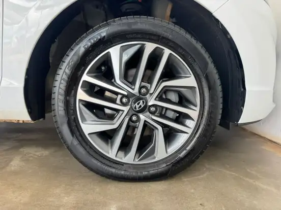 HYUNDAI-HB20S-2021