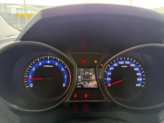 HYUNDAI-HB20S-1.6 COMFORT PLUS 16V FLEX 4P AUTOMÁTICO HYUNDAI-HB20S-2017