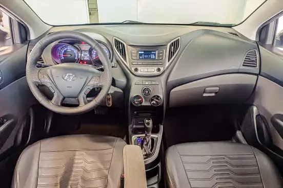 HYUNDAI-HB20S-2016