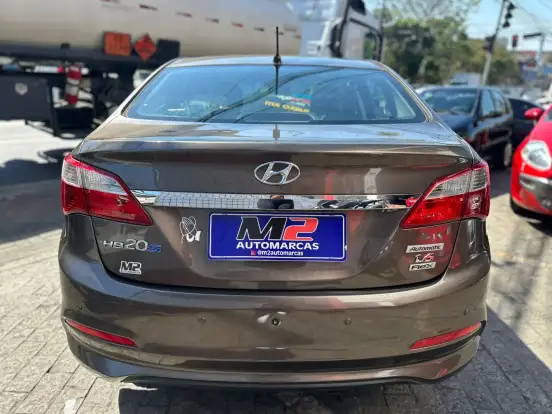 HYUNDAI-HB20S-1.6 COMFORT PLUS 16V FLEX 4P AUTOMÁTICO HYUNDAI-HB20S-2015