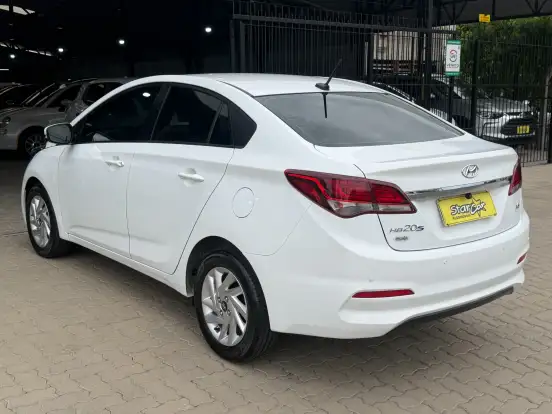HYUNDAI-HB20S-2018