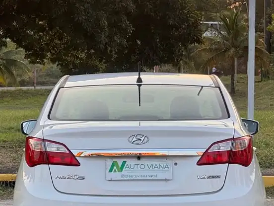 HYUNDAI-HB20S-1.6 COMFORT STYLE 16V FLEX 4P MANUAL HYUNDAI-HB20S-2013