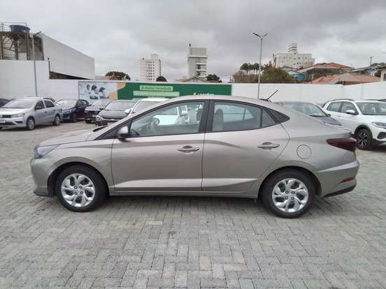 HYUNDAI-HB20S-2025