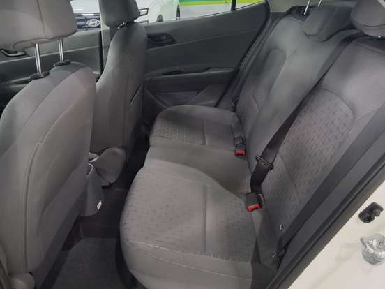 HYUNDAI-HB20S-2025