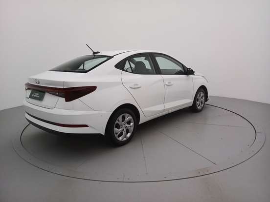 HYUNDAI-HB20S-2025