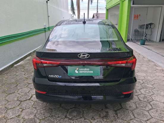 HYUNDAI-HB20S-2025