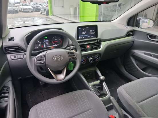 HYUNDAI-HB20S-2025