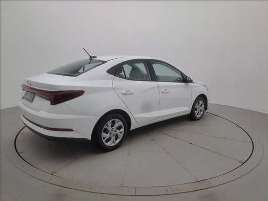 HYUNDAI-HB20S-2025