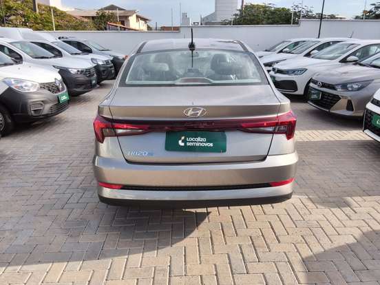 HYUNDAI-HB20S-2025
