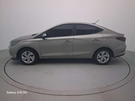 HYUNDAI-HB20S-2025