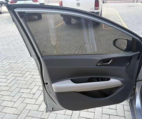 HYUNDAI-HB20S-2022