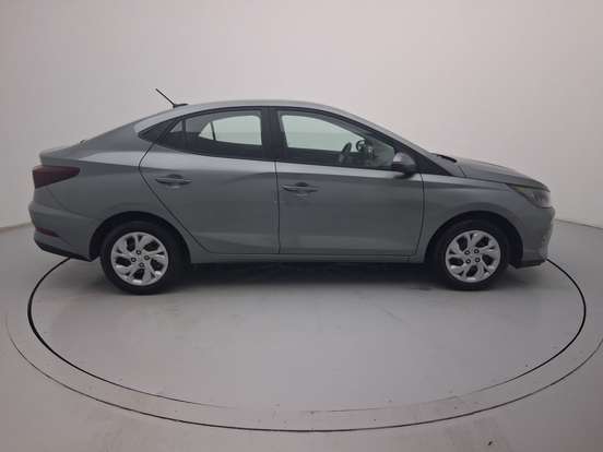 HYUNDAI-HB20S-2025