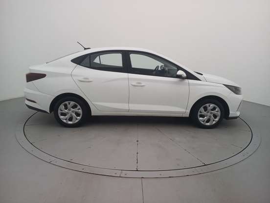 HYUNDAI-HB20S-2025