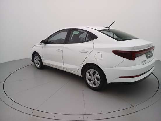 HYUNDAI-HB20S-2024