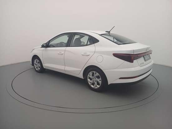 HYUNDAI-HB20S-2024