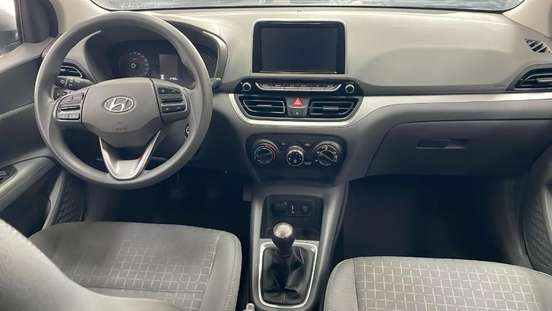 HYUNDAI-HB20S-2024