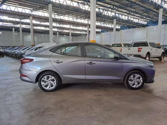 HYUNDAI-HB20S-2024
