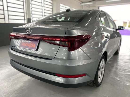 HYUNDAI-HB20S-2024