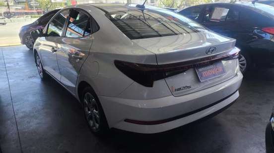 HYUNDAI-HB20S-2024