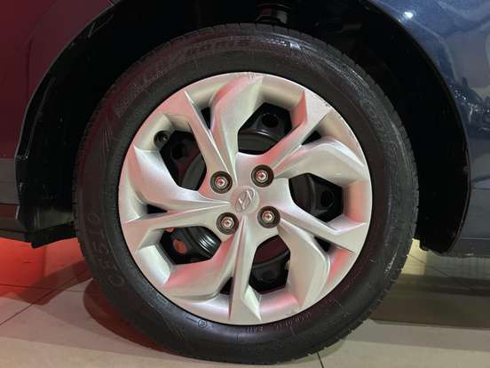 HYUNDAI-HB20S-1.0 12V FLEX COMFORT PLUS MANUAL HYUNDAI-HB20S-2023