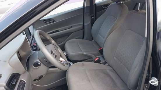 HYUNDAI-HB20S-2025