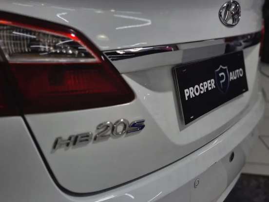 HYUNDAI-HB20S-1.0 COMFORT PLUS 12V FLEX 4P MANUAL HYUNDAI-HB20S-2014