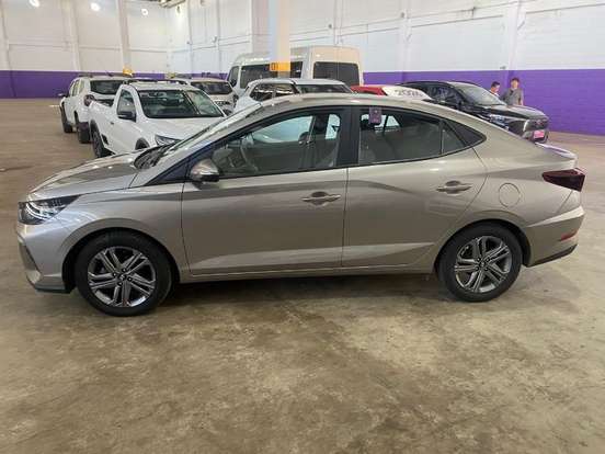 HYUNDAI-HB20S-2025