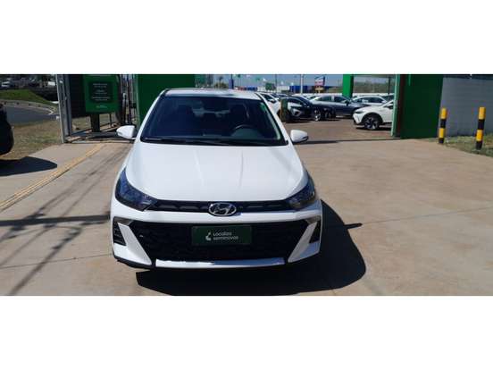 HYUNDAI-HB20S-2025