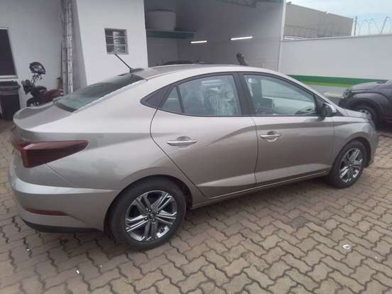 HYUNDAI-HB20S-2025