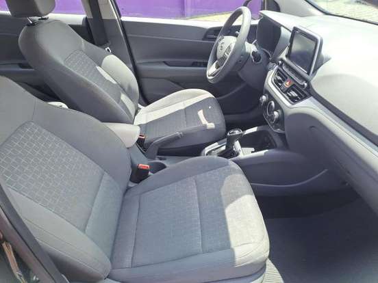 HYUNDAI-HB20S-2025